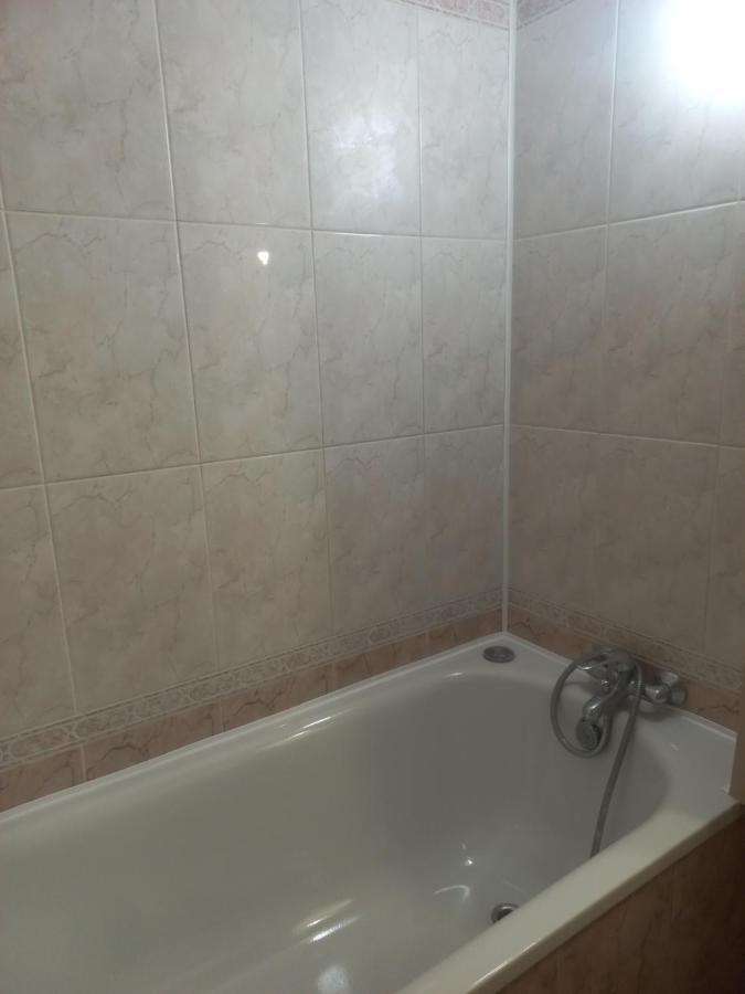 4 Площа Гагаріна Appartement Vinnytsja Buitenkant foto