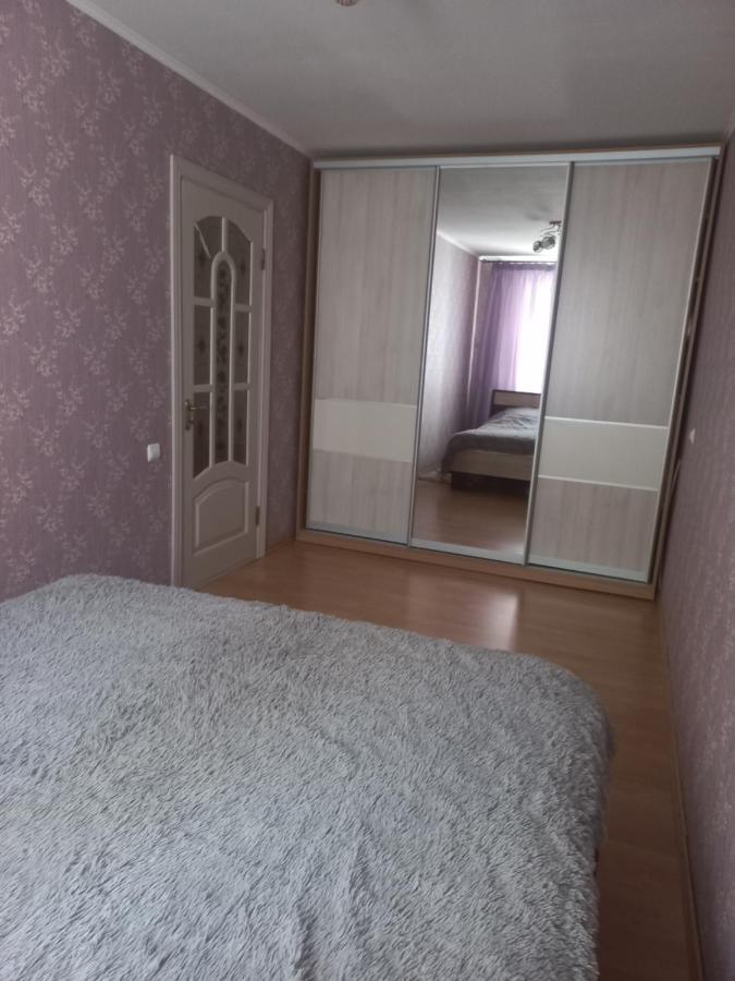 4 Площа Гагаріна Appartement Vinnytsja Buitenkant foto