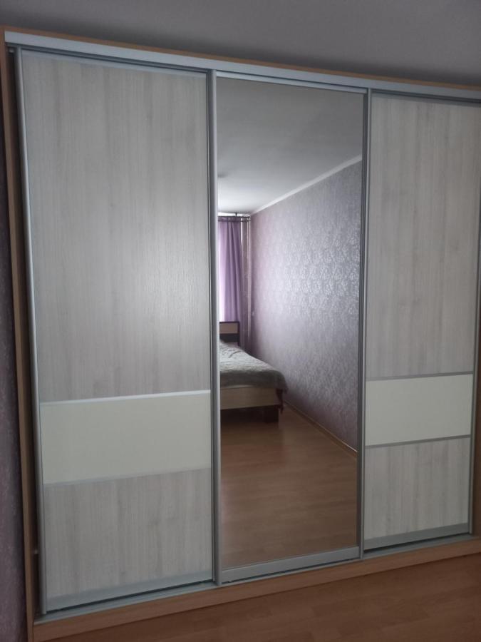 4 Площа Гагаріна Appartement Vinnytsja Buitenkant foto